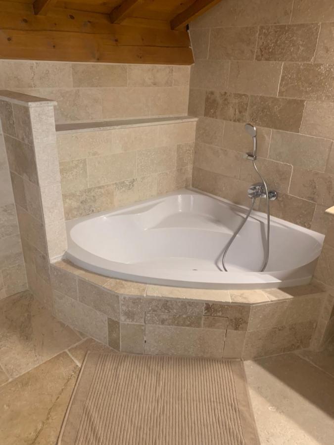 Frederic Apartment Morieres-les-Avignon Екстериор снимка